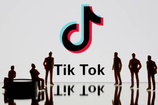 TikTok卖身，互联网走入禁区